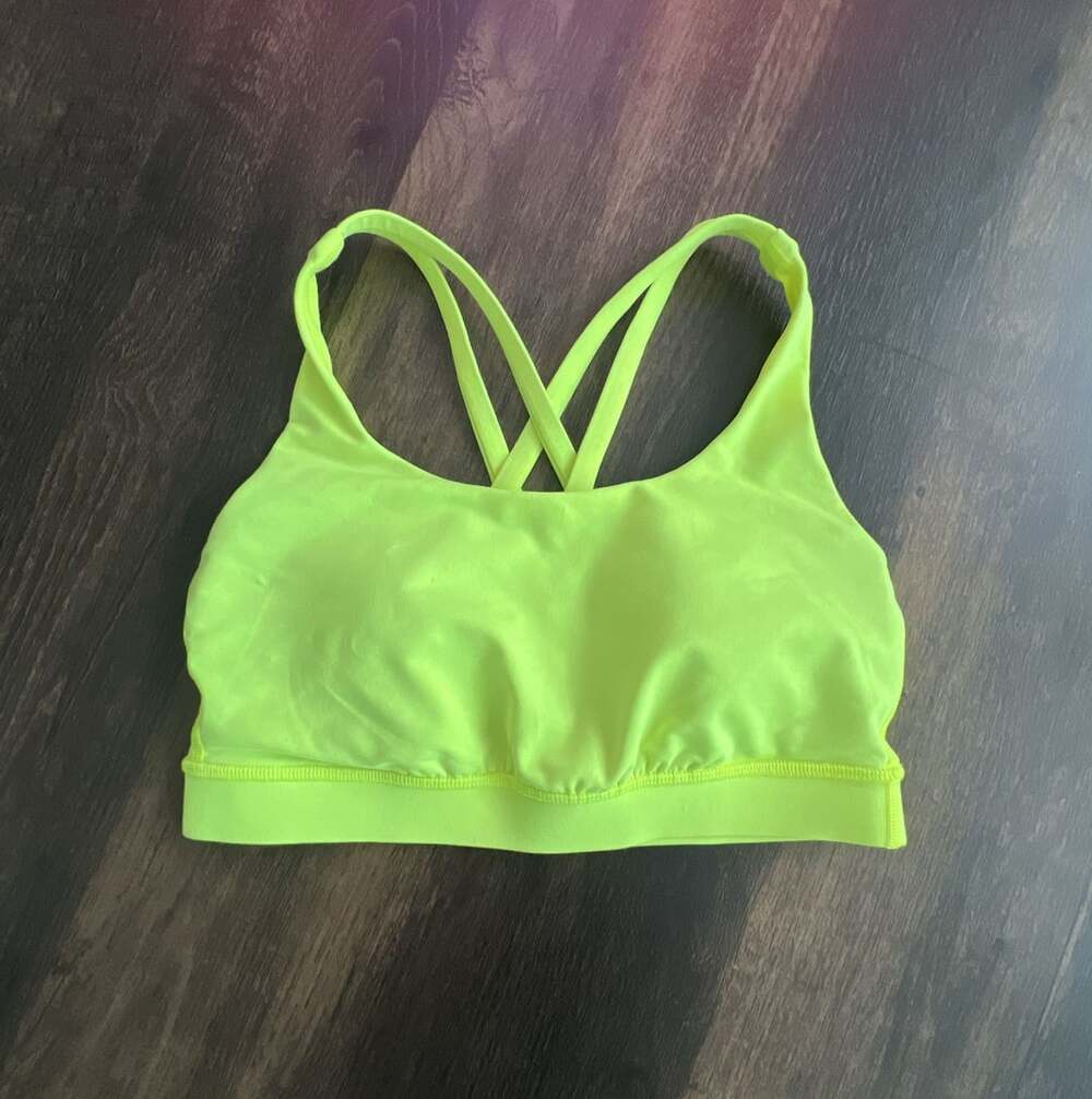 Lululemon Energy Bra Criss Cross Back Lime Green Size 4